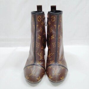 Louis Vuitton Boots Women Dark Brown Leather (calf) 500-071425